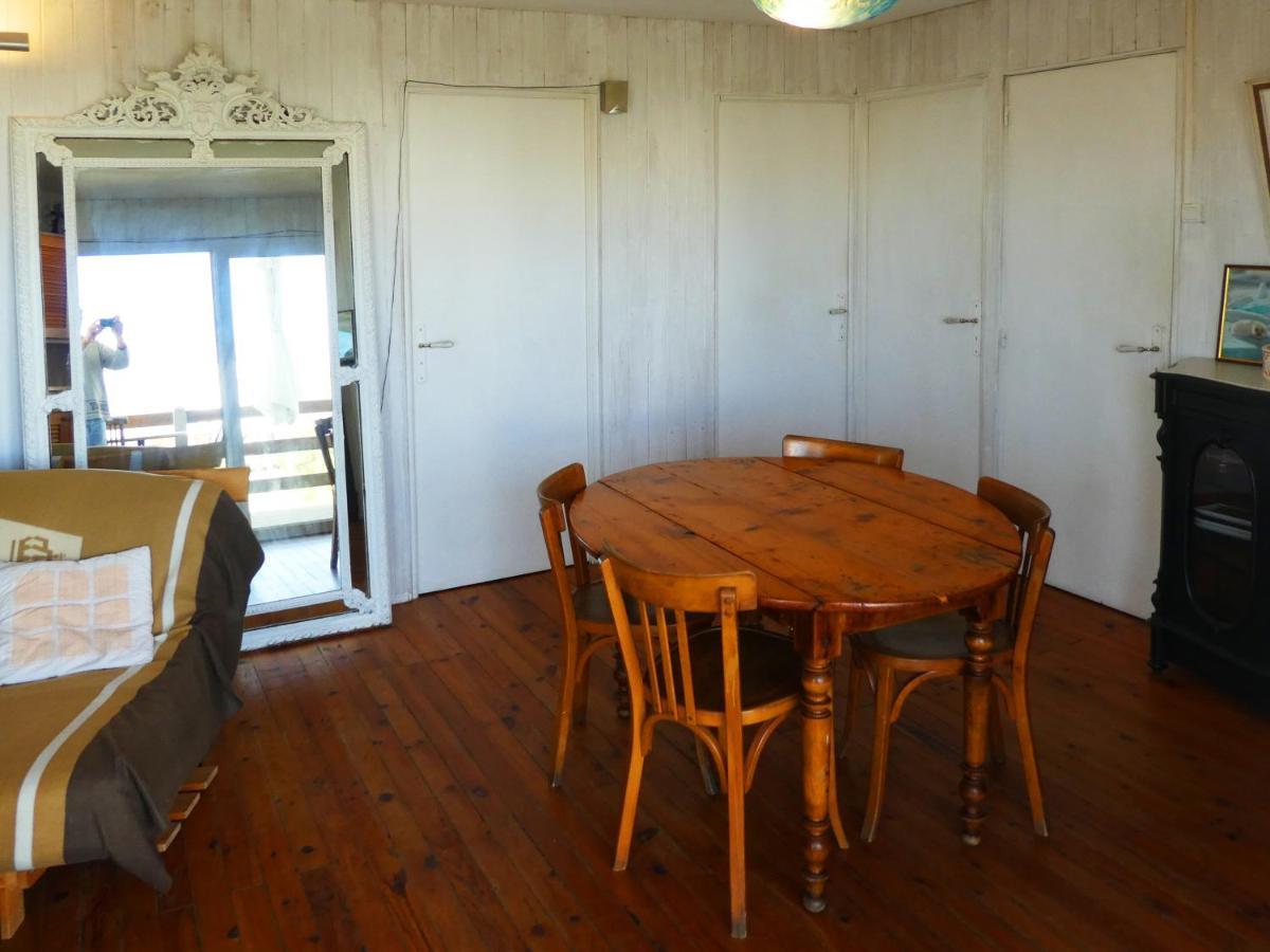 Un Chalet En Bois A La Plage Gruissan Exterior foto